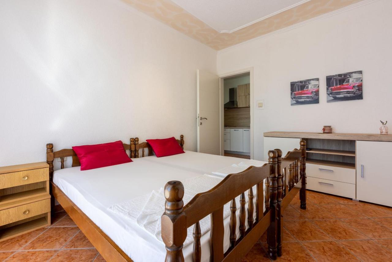Apartments Pera Selce Exterior foto